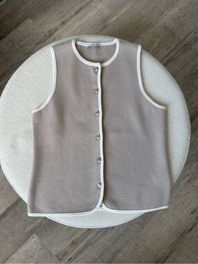 Abercrombie & Fitch Taupe Knit Cardigan with Cream Trim